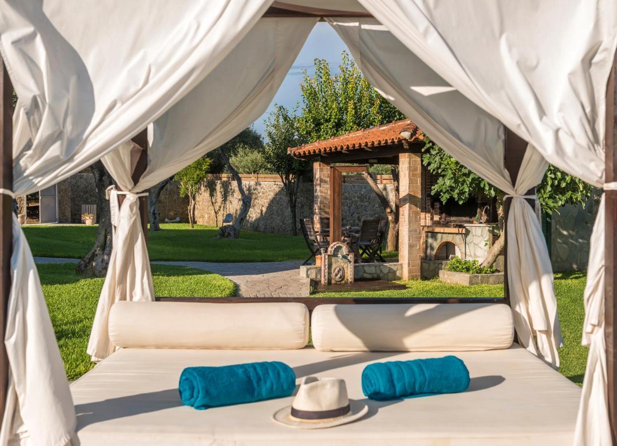 Villa Maxim With Private Pool & Tennis Court Halikounas Exterior photo
