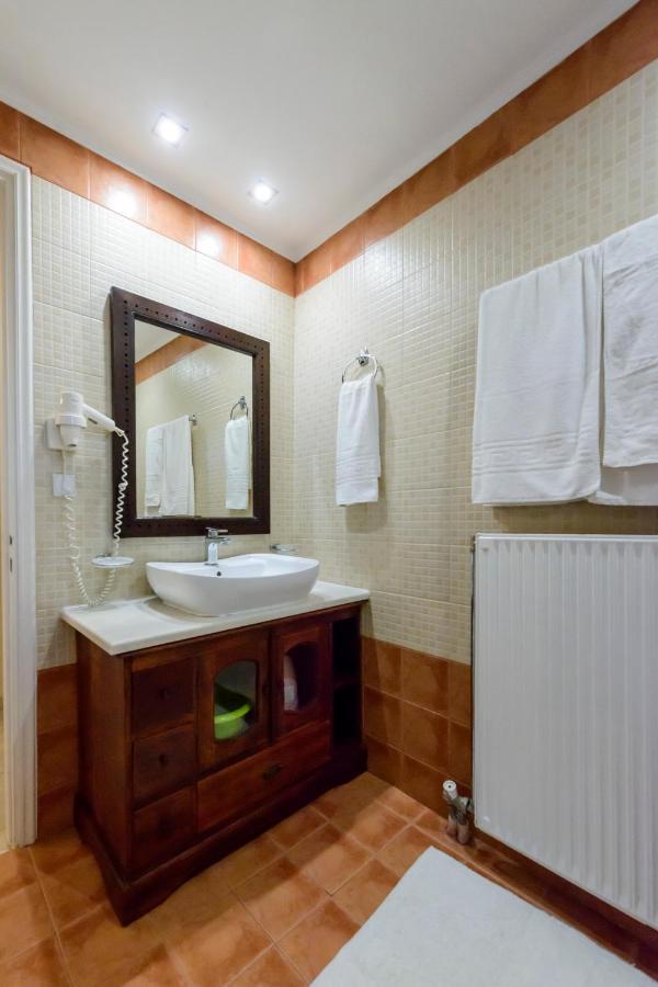 Villa Maxim With Private Pool & Tennis Court Halikounas Exterior photo